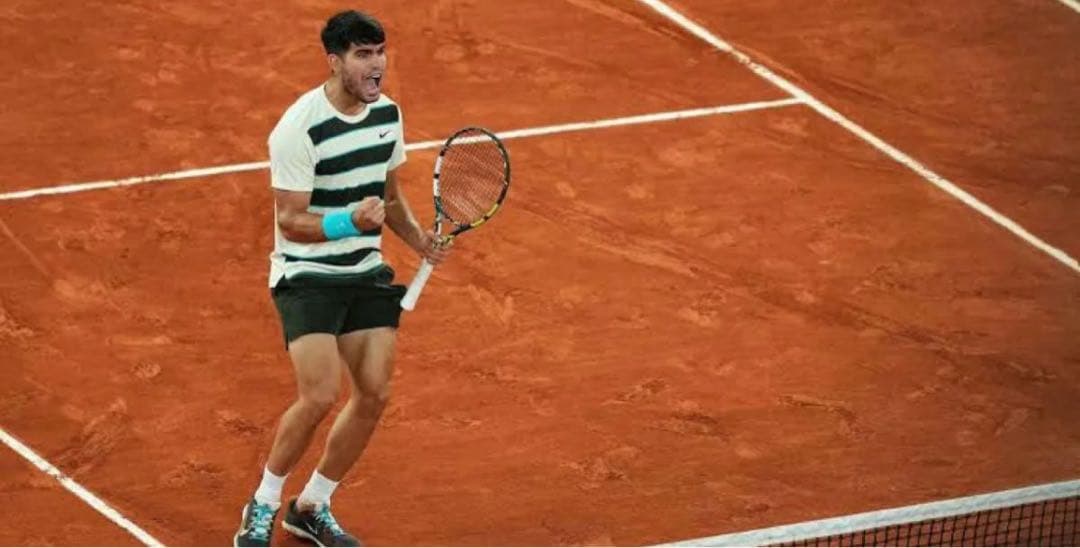 ナイキ　アルカラス　2025 全仏　上下セット　US: M フェデラー　ナダル