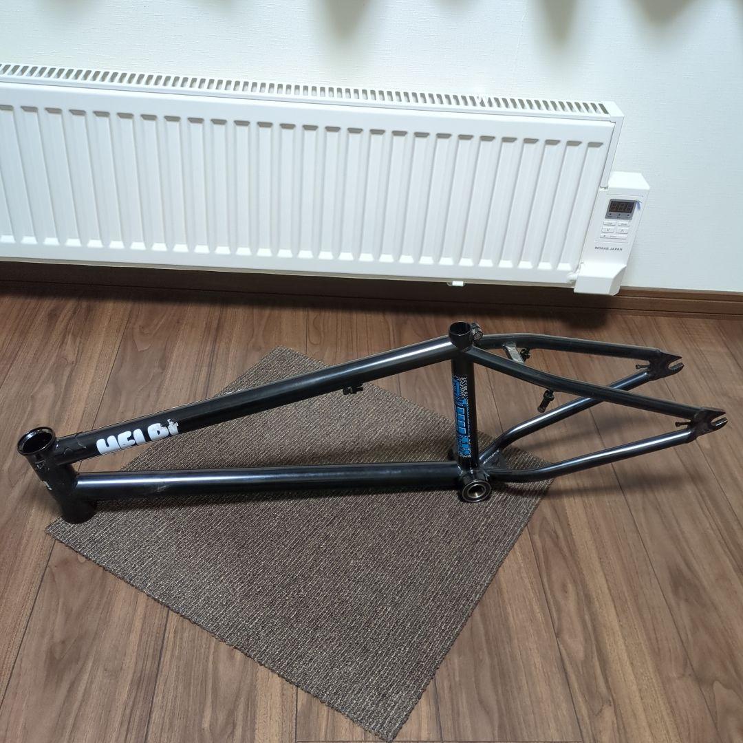 KINKBMX ウィリアムズフレーム黒色　22ミリBB付き