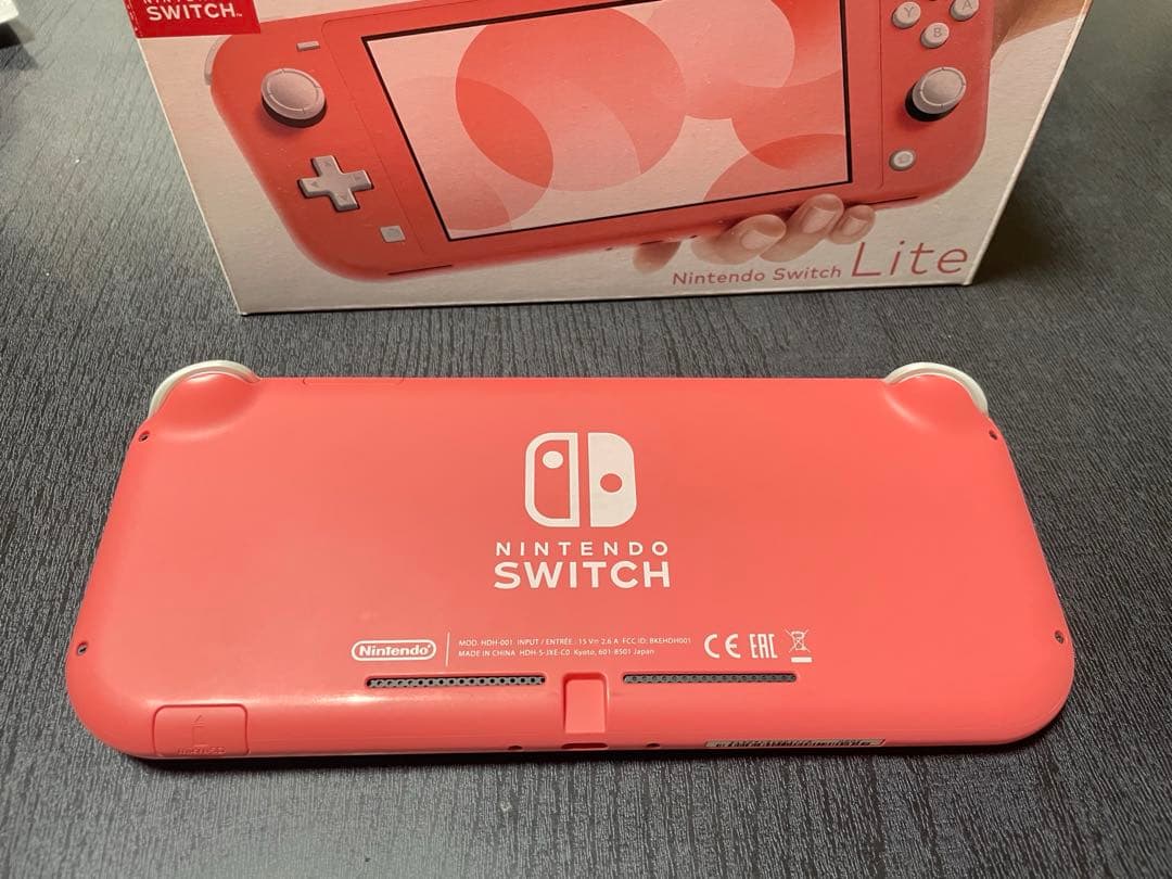 Nintendo Switch Lite 　本体　ピンク、充電器・箱付き