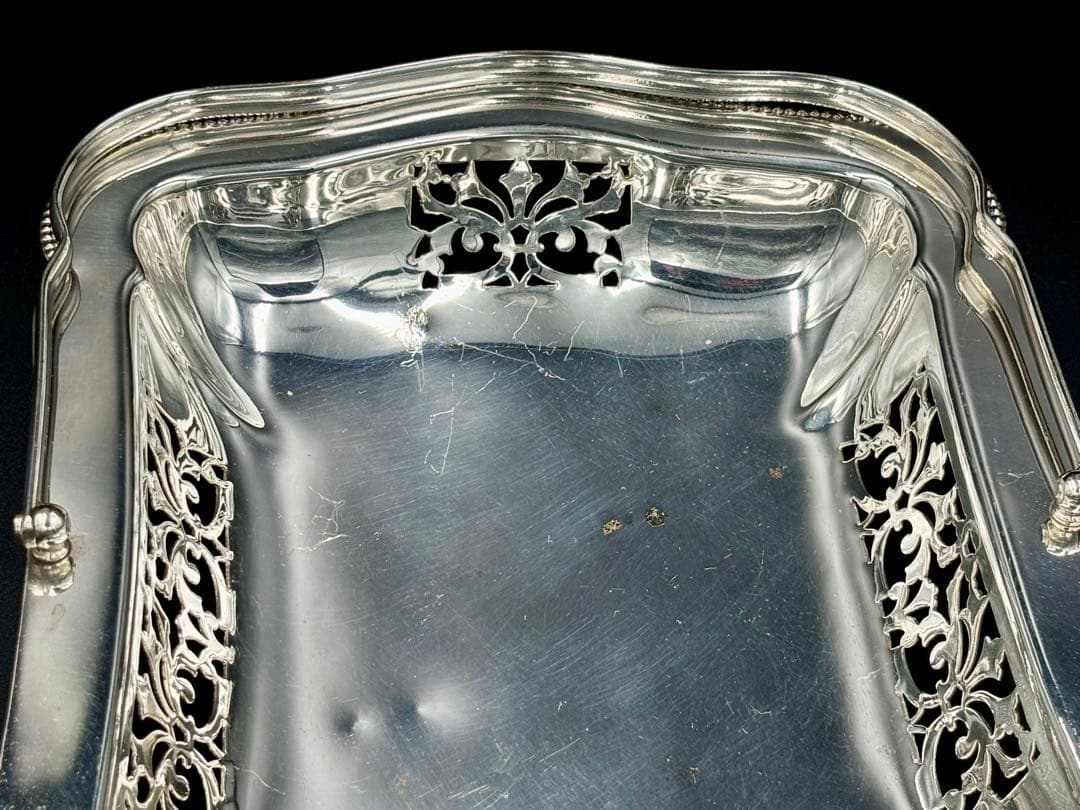 英国 アンティーク　銀メッキ　装飾バスケット　 ハンドル付き ヴィンテージ