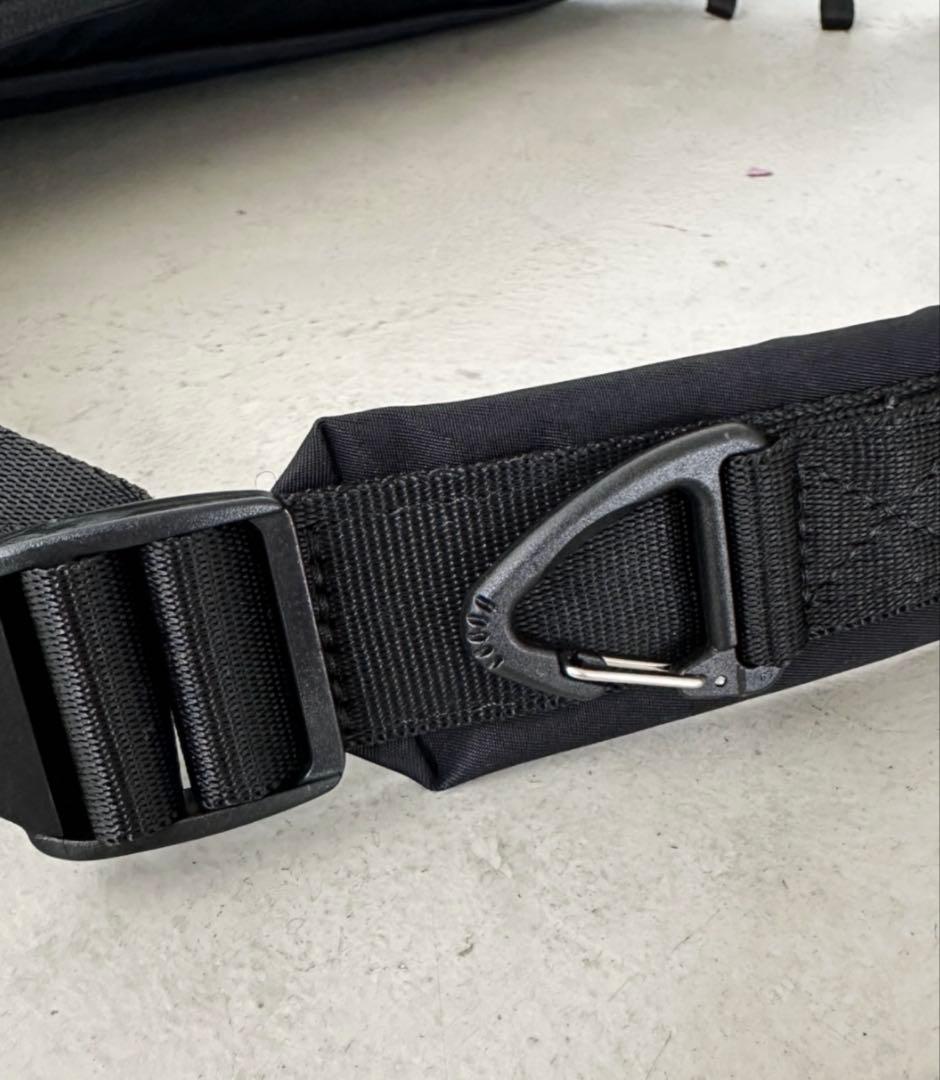 The North Face メッセンジャーバッグ ショルダーバック　　ブラック