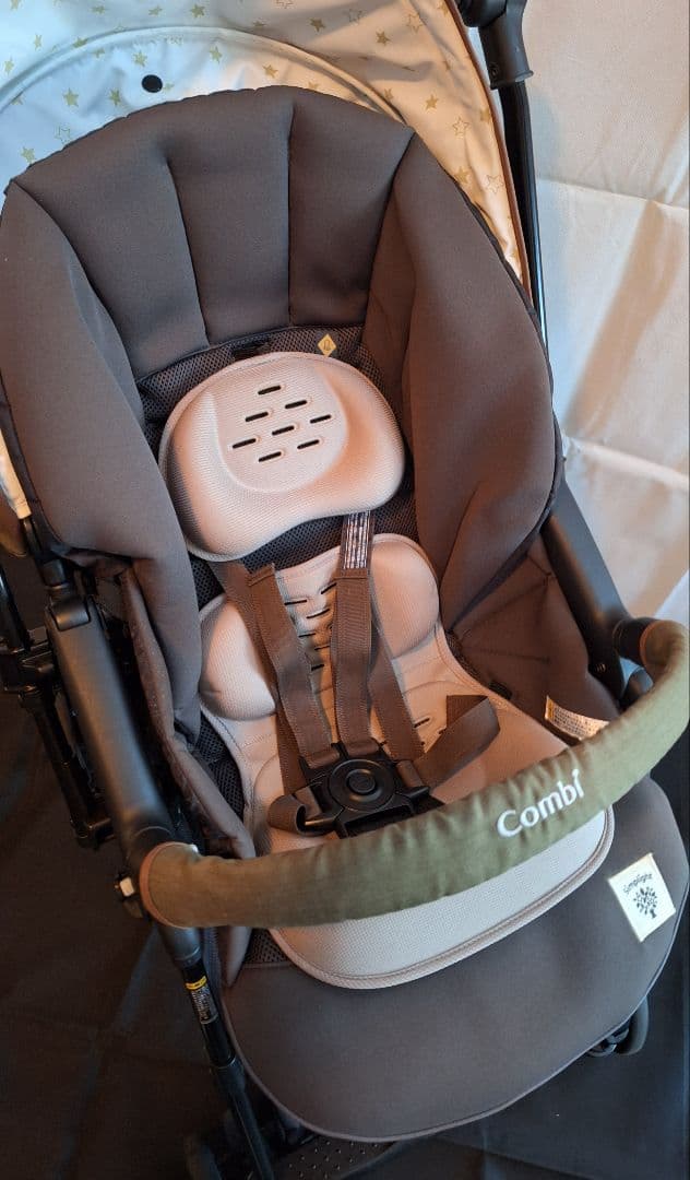Combi ベビーカー スゴカルα　4キャスcompactエッグショック　美品