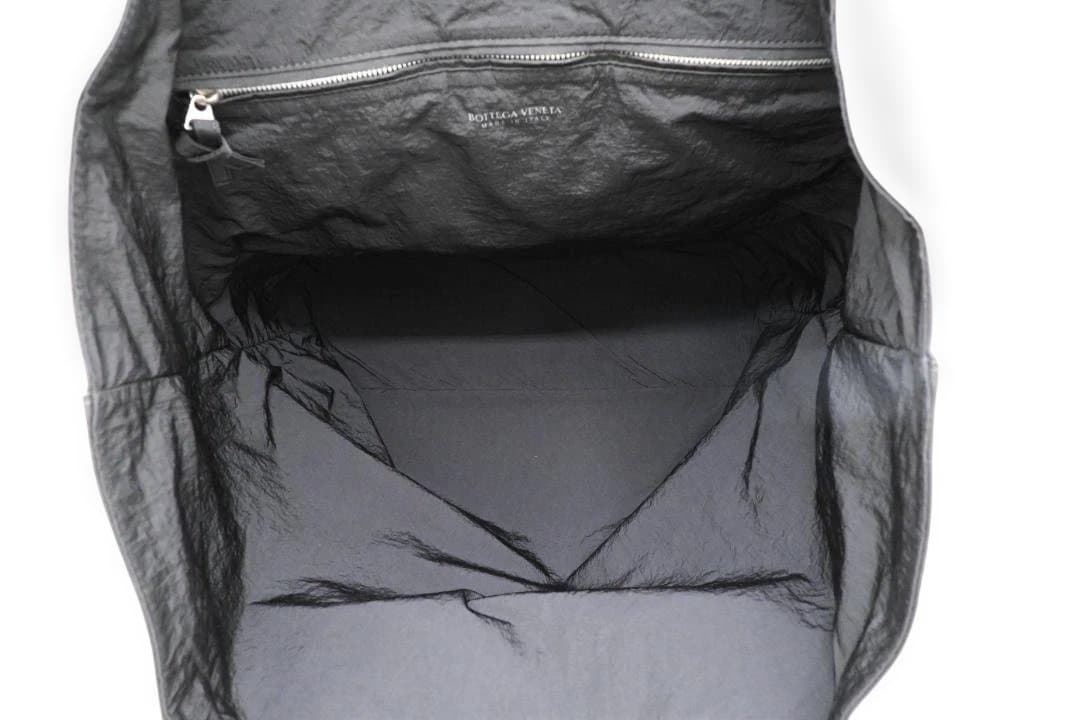 Bottega veneta　ボッテガヴェネタ　レザー　トートバッグ　ブラック