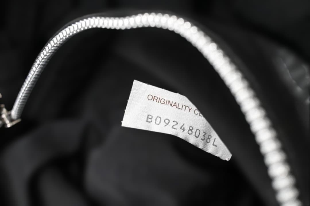 Bottega veneta　ボッテガヴェネタ　レザー　トートバッグ　ブラック