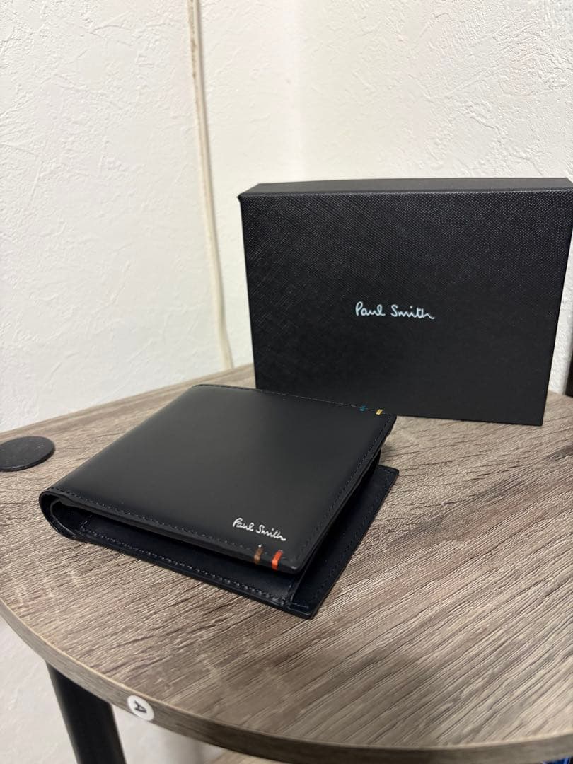 Paul Smith ハイライトステッチ二つ折り財布