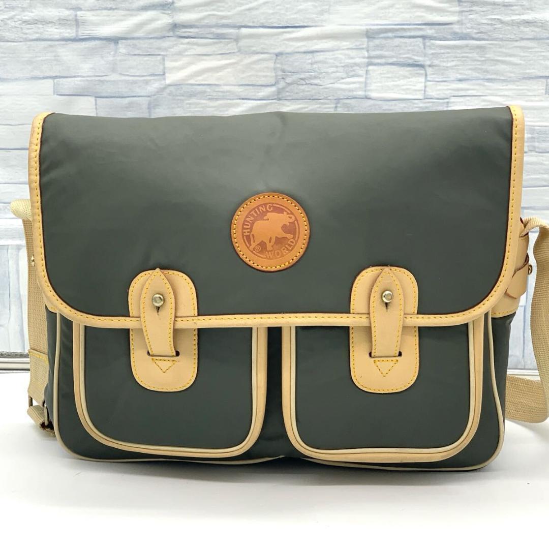極美品　ハンティングワールド メッセンジャー　ショルダーバッグ　A4サイズ