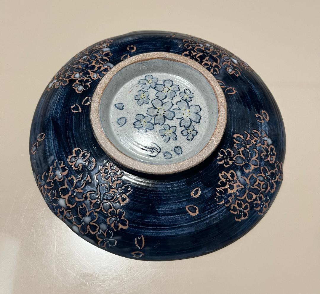 有田焼　桜　丸皿　紺色　藍色　焼き物　陶器　食器　さくら