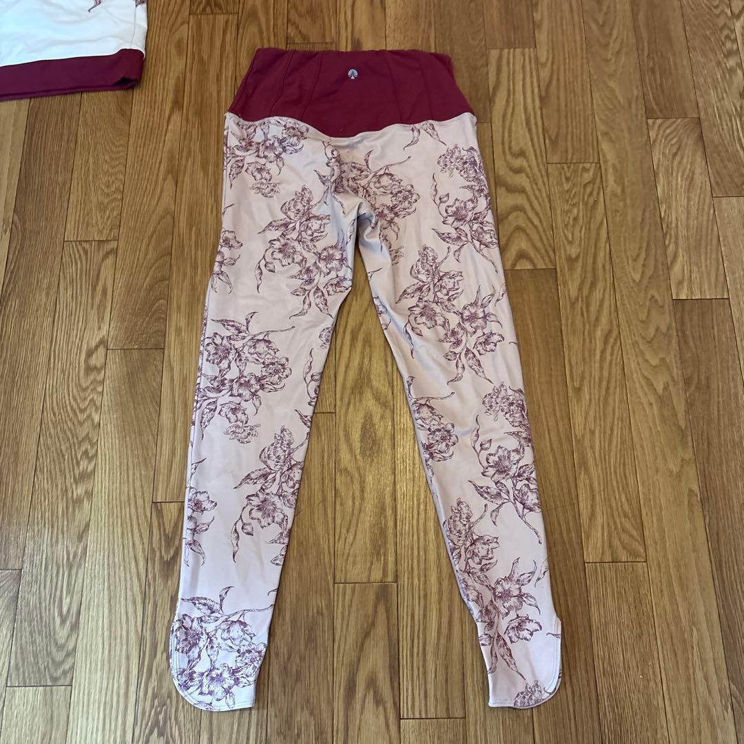 【ホットヨガ LAVA】SUKALAヨガウェア&ヨガマットシート