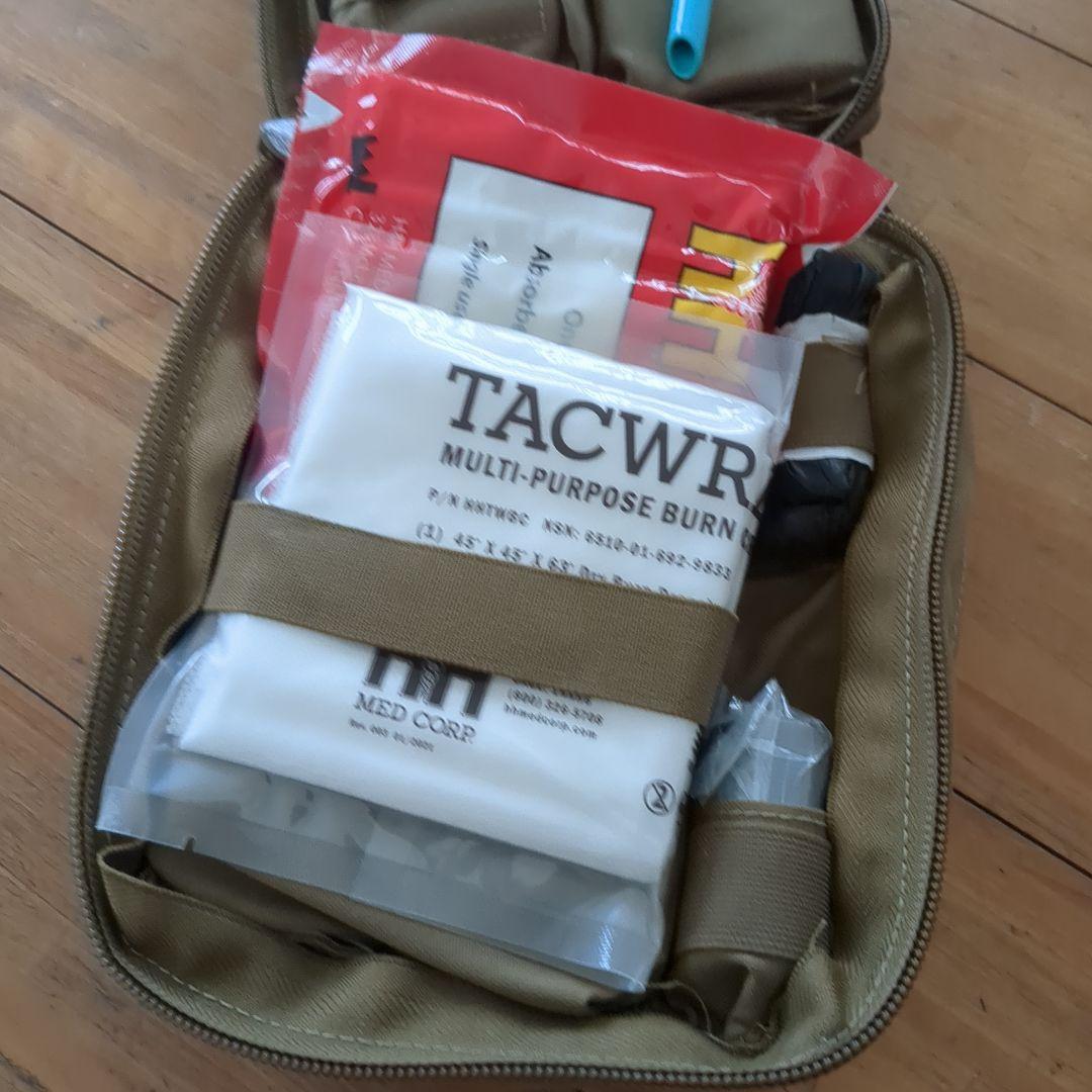 米軍実物　USMC 海兵隊　FIRST AID KIT IFAK ①