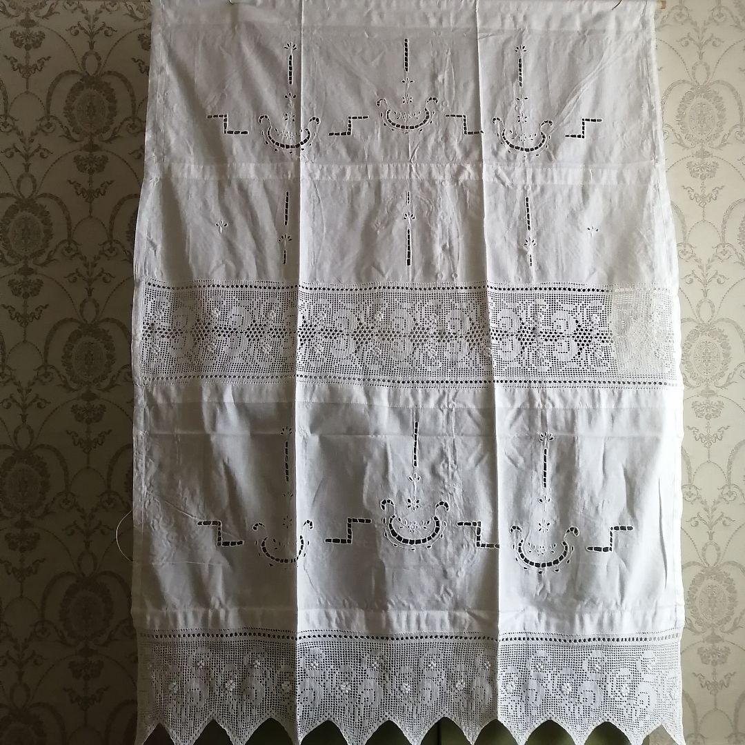 イギリスVintage　クロッシェ編みレースカットワーク　間仕切りカーテン100