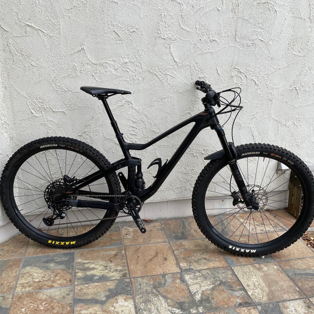 g*i様 スコット　ジーニアス　カーボン　Mサイズ　SCOTT GENIUS フ