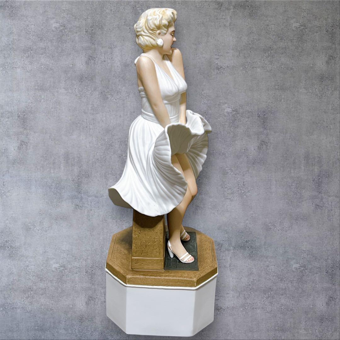 マリリンモンロー 7年目の浮気 ウイスキーボトル 空瓶 陶器製