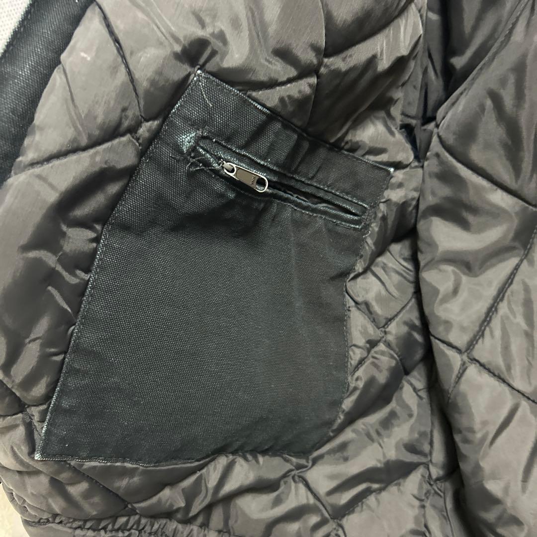 carhartt トラディショナルコート　紺色