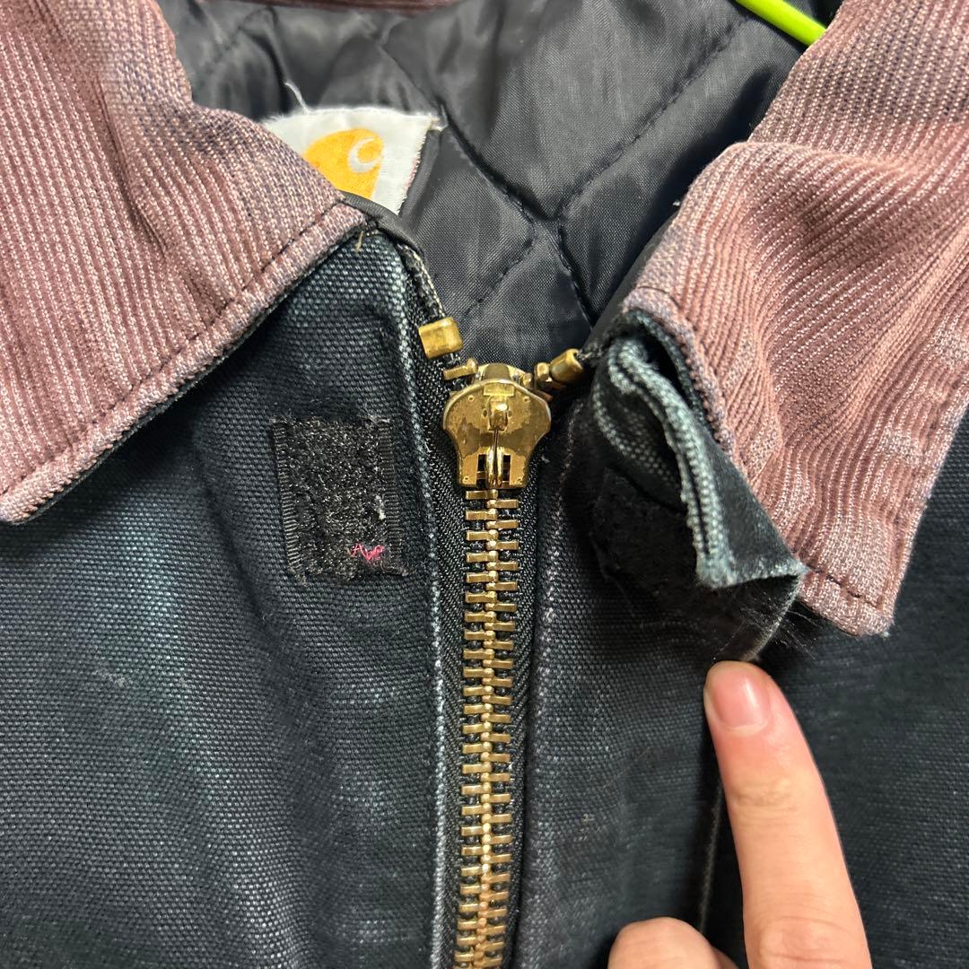 carhartt トラディショナルコート　紺色