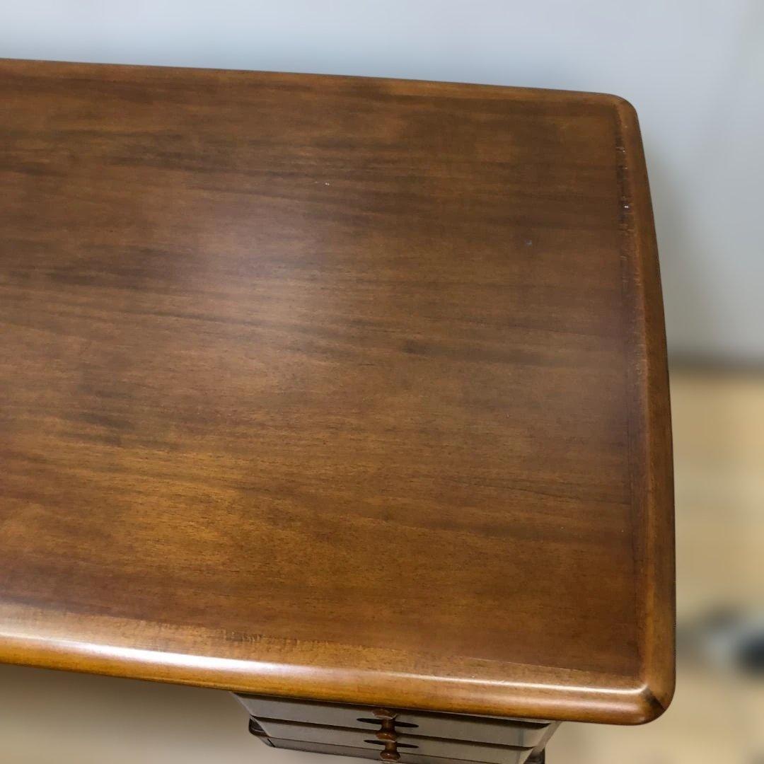 送料無料 カリモク 両袖机 デスク 高級 書斎机 重厚 天然木 251126