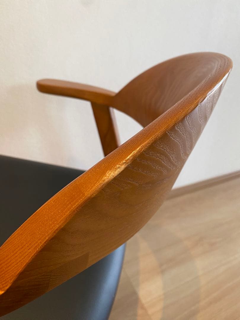 【訳あり品】ダイニングチェア 完成品 北欧 リビングチェア 回転式 ①