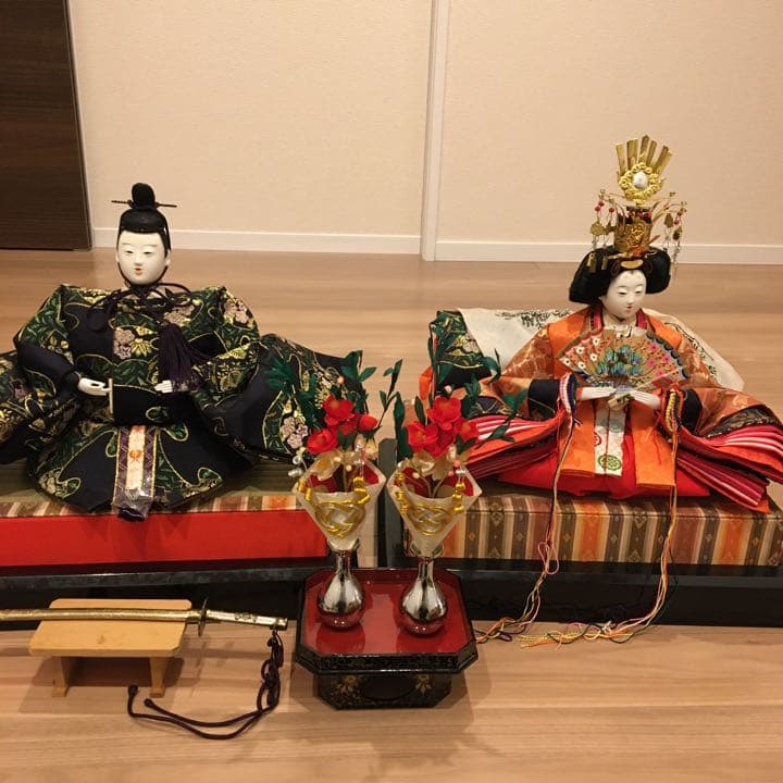 雛人形　付属品あり　送料込み　値下げ交渉応じます