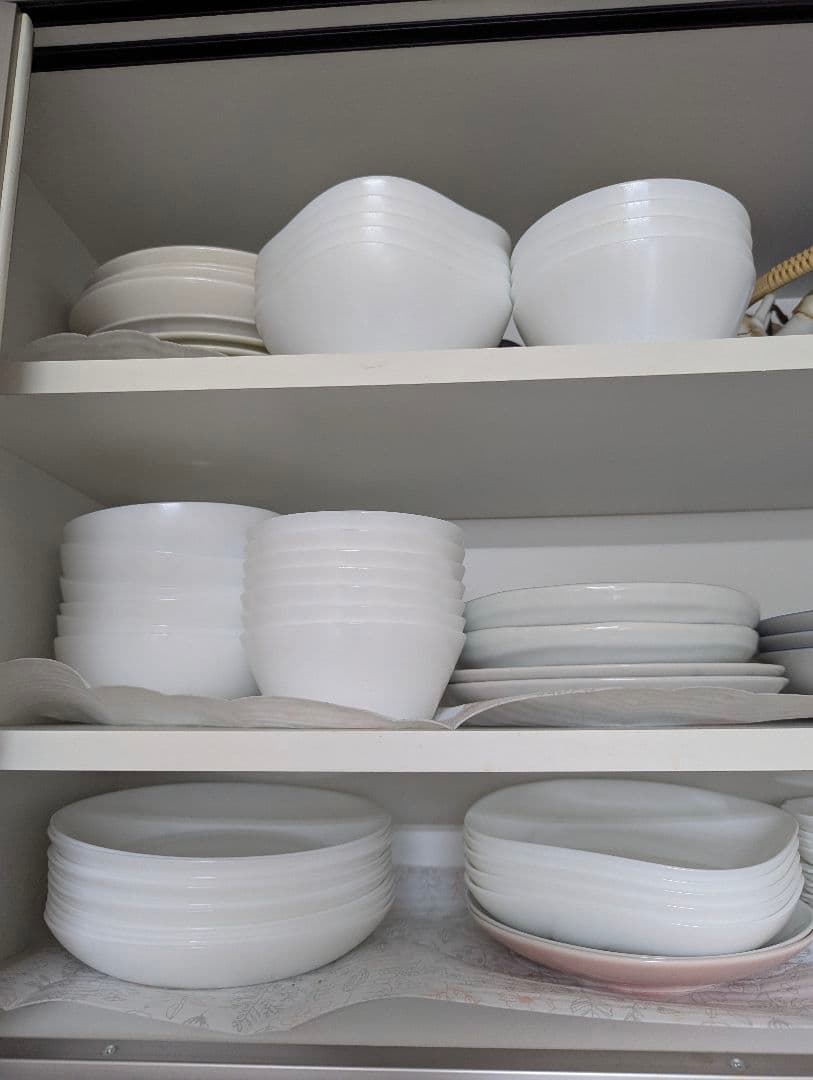 ホワイト食器セット（皿・ボウル）