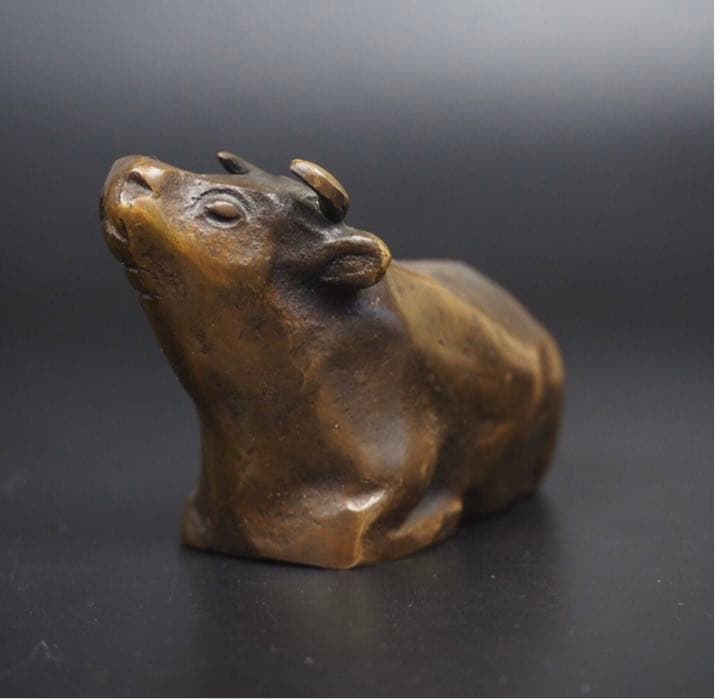 送料無料　時代物　作家物　宗雲造　銅製牛水滴　文房具