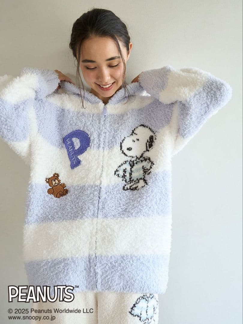PEANUTS HOMME オリジナルアートジャガードパーカ スヌーピー