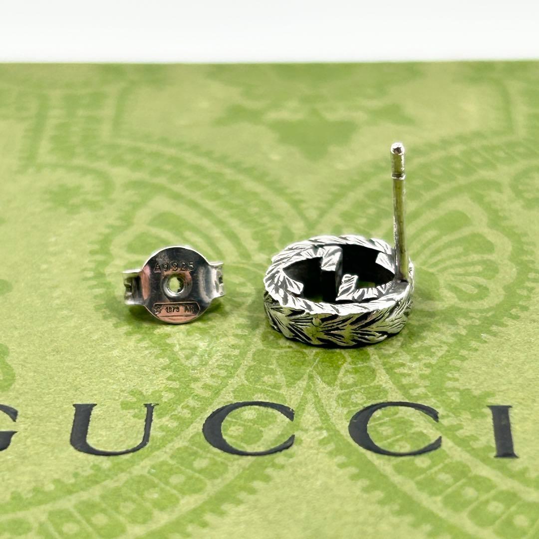 美品✨　グッチ　GUCCI ピアス　アラベスク　インターロッキング　G　燻　片耳