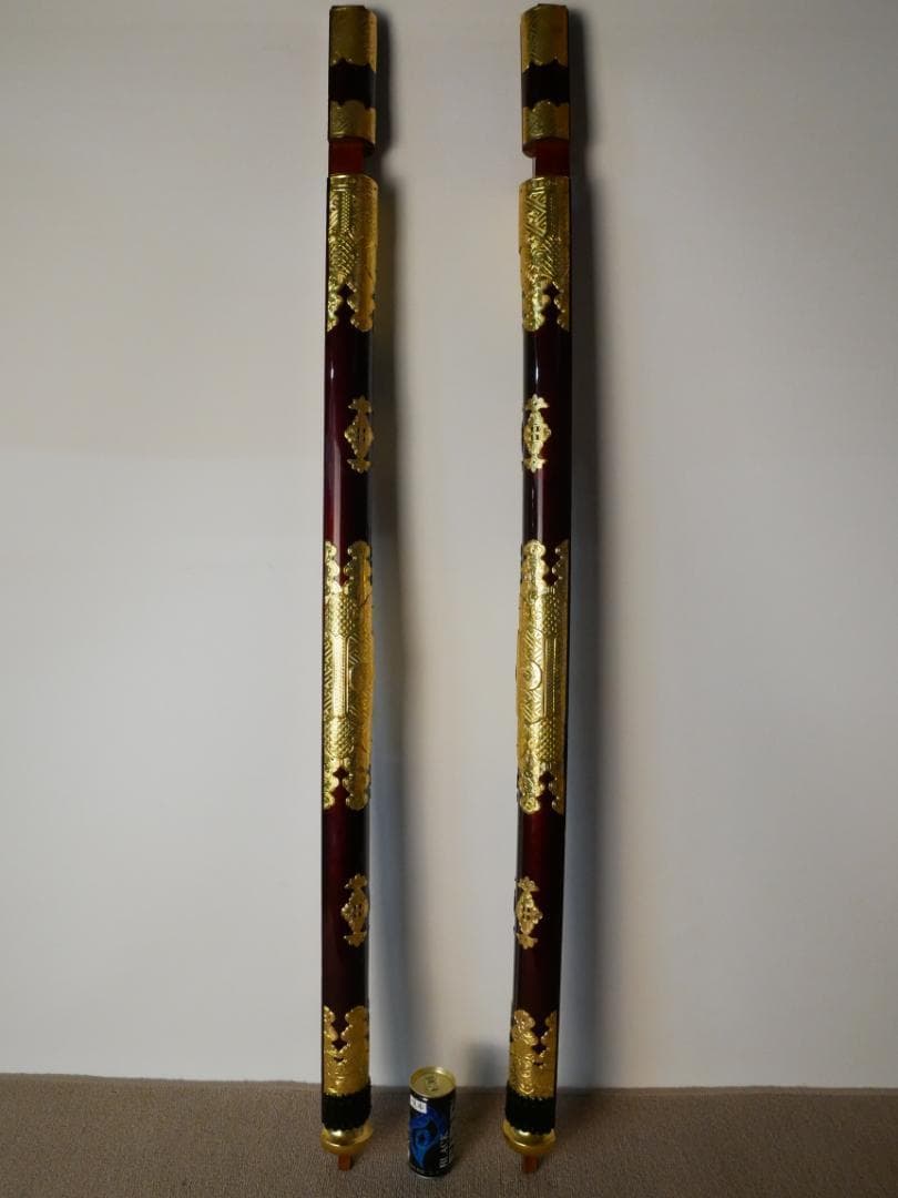 限定値下　収集品　最高級の大型仏壇用の大柱　梨地塗　本金メッキ手打金具　1596