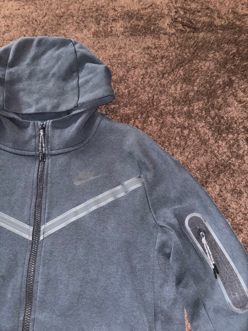 NIKE テックフリース　黒　キッズL