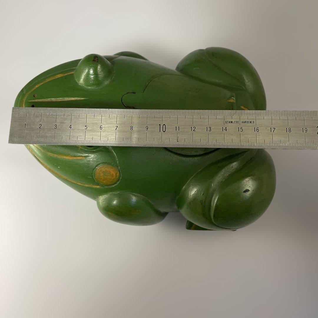 【ヴィンテージ】カエルの木彫り 一木造　小物入れ オブジェ（ハンドメイド）
