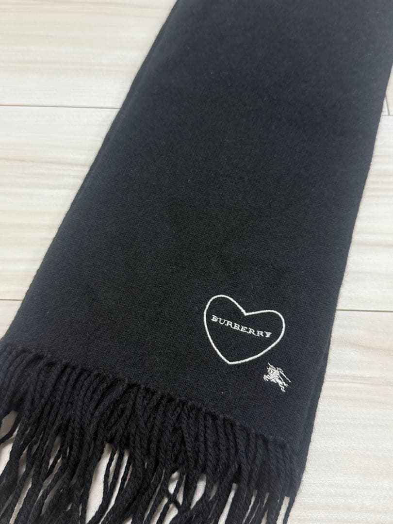【新品】バーバリー　マフラー　ブラック　ウール70% カシミヤ30%
