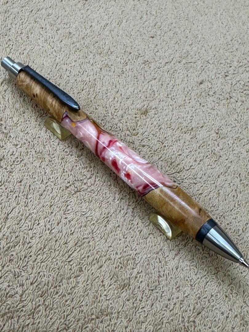 ウッドペンクラフト　ハーモニックウッド・苺ミルク　ペンシル