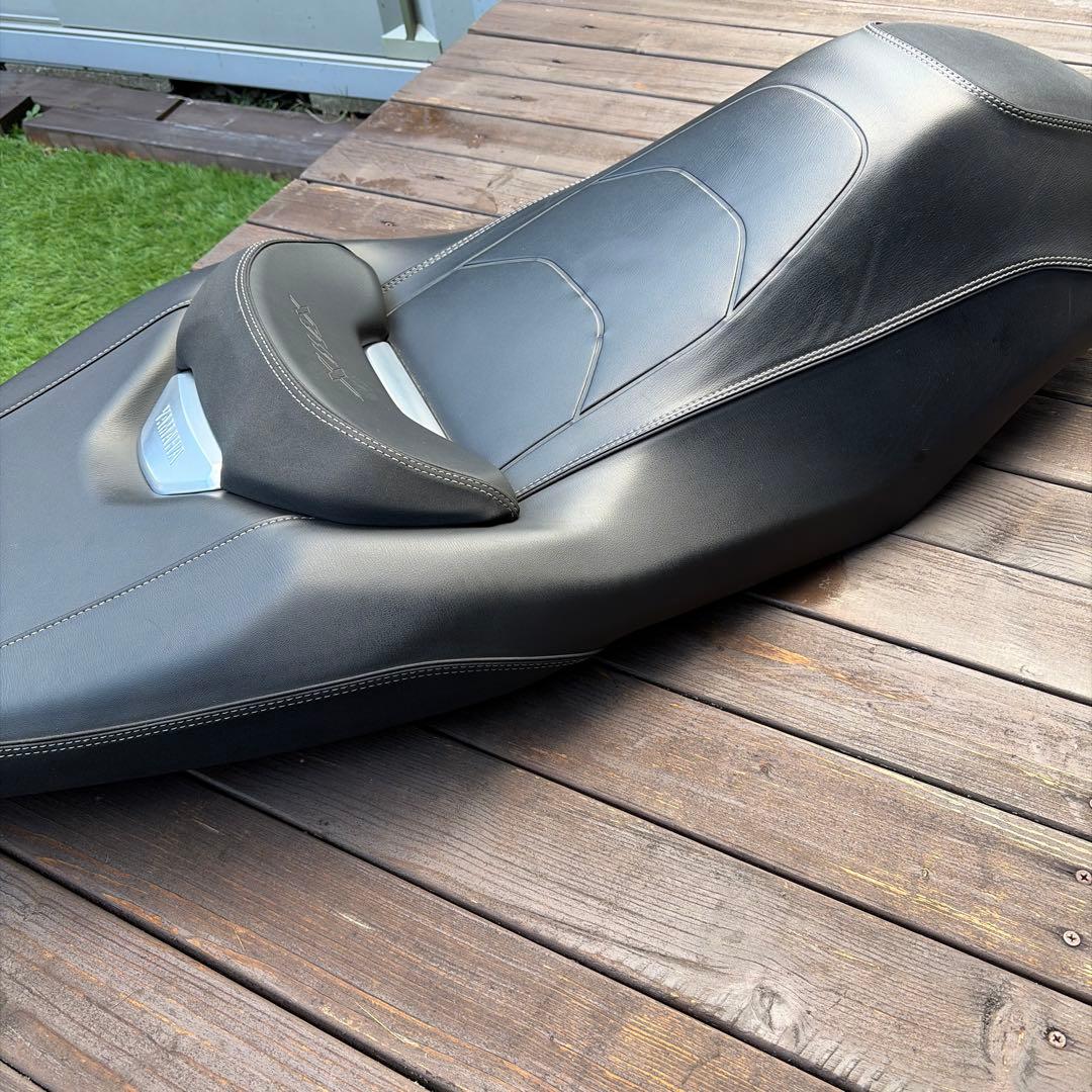 SG42J XMAX 250 ワイズギア　コンフォートシート　中古