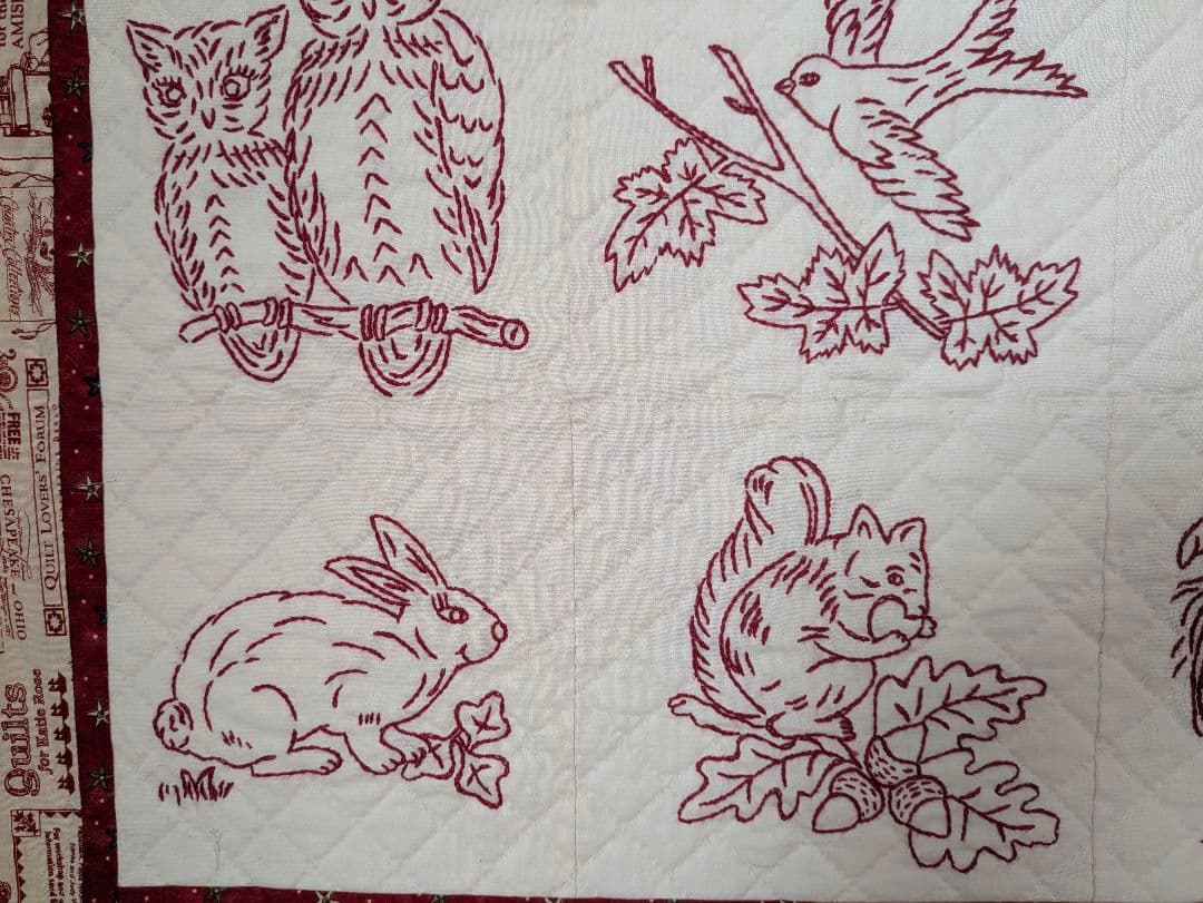 レッドワーク ハンドキルトタペストリー 58ｘ42