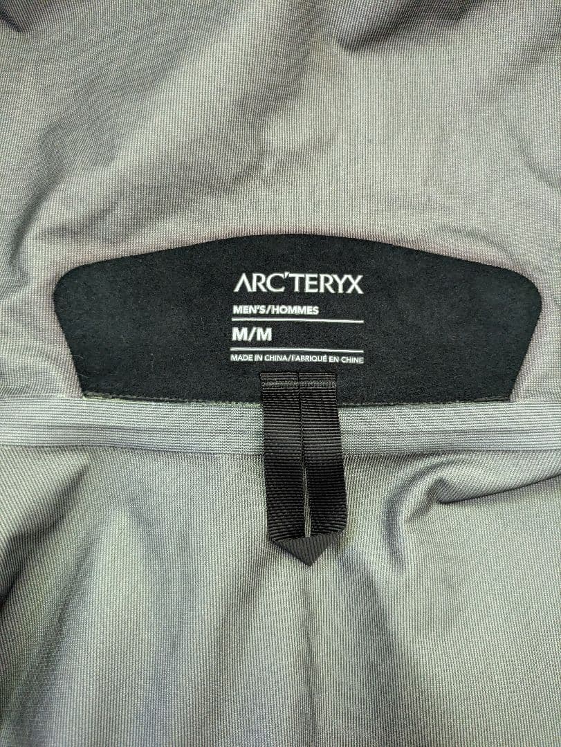 ジャケット・アウター ARC'TERYX BETA LT JACKET M