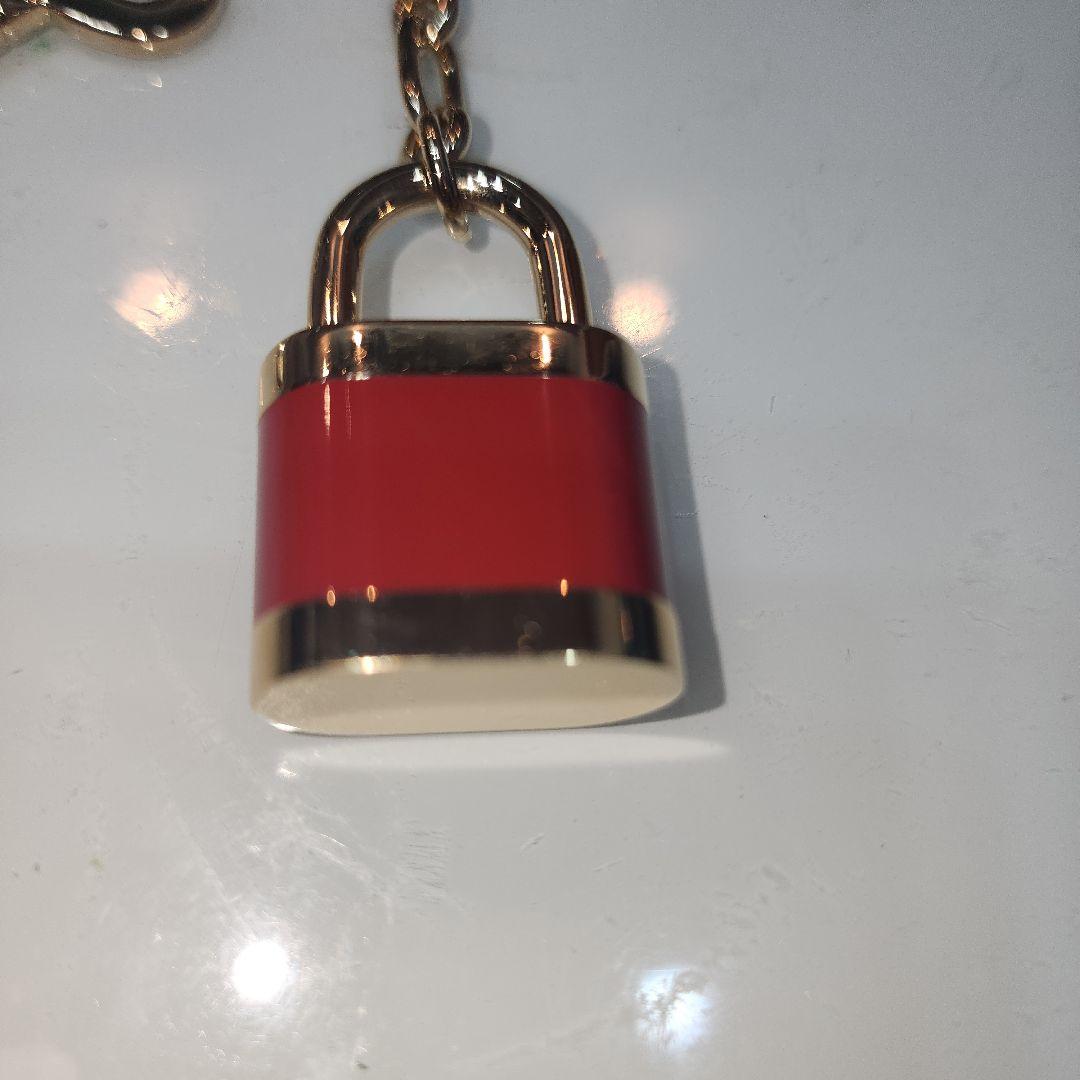 新品未使用LouisVuitton:キーホルダー.キーリング ポルトクレカドゥナ