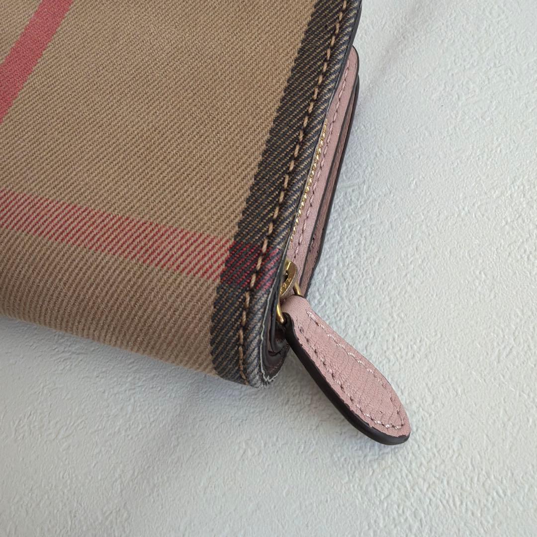 希少 BURBERRY バーバリー メガチェック 二つ折り財布 くすみ ピンク