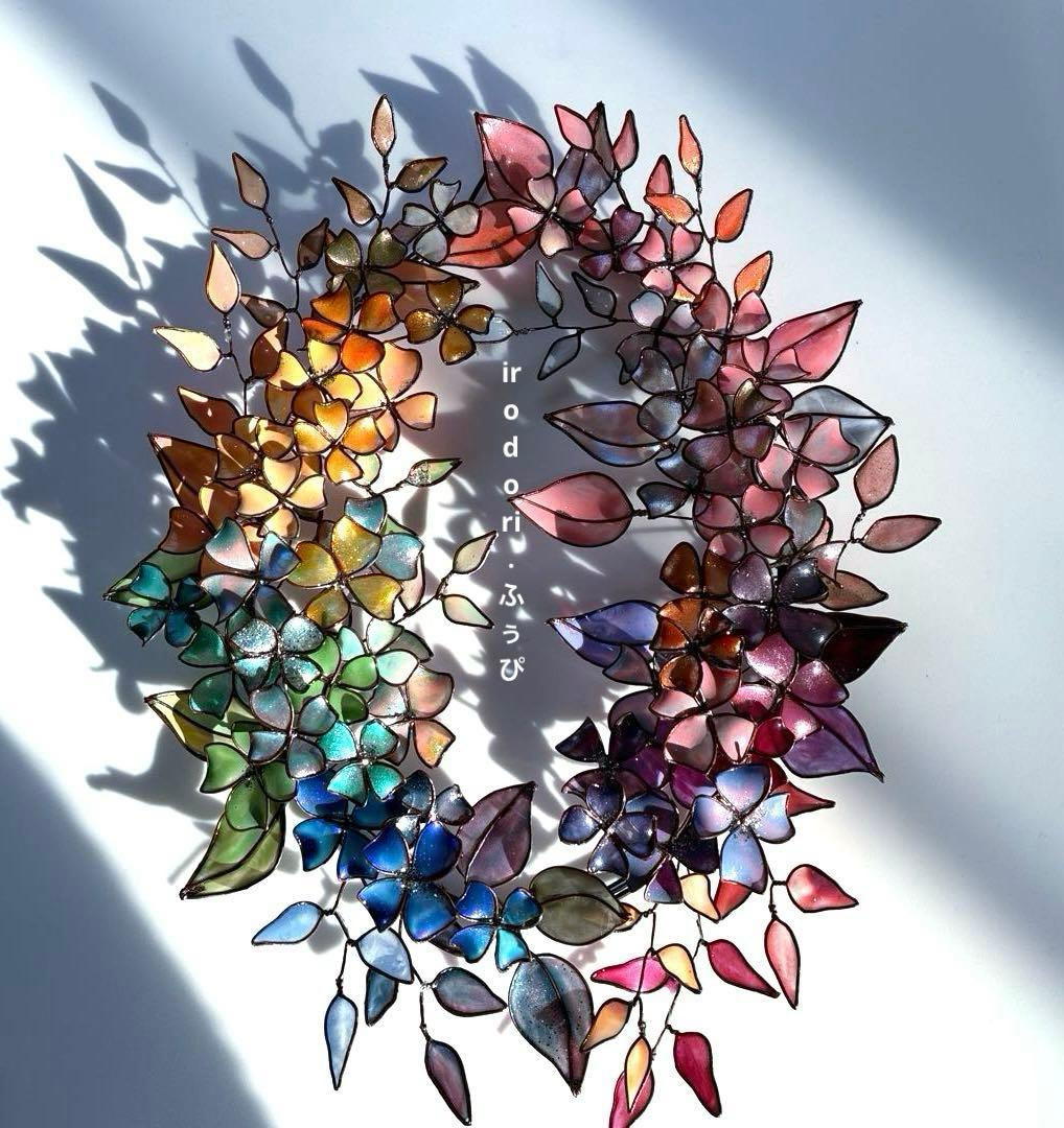 大きなアンティーク調フラワーリース　ワイヤークラフト　ディップアート　壁飾り