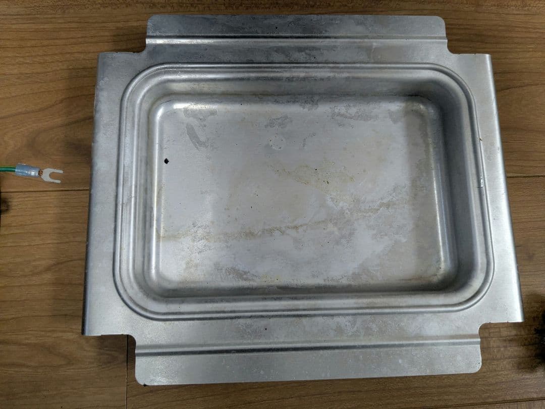 Weber（ウェーバー）　電気グリル　Q1400　2ピン変換アダプター付き