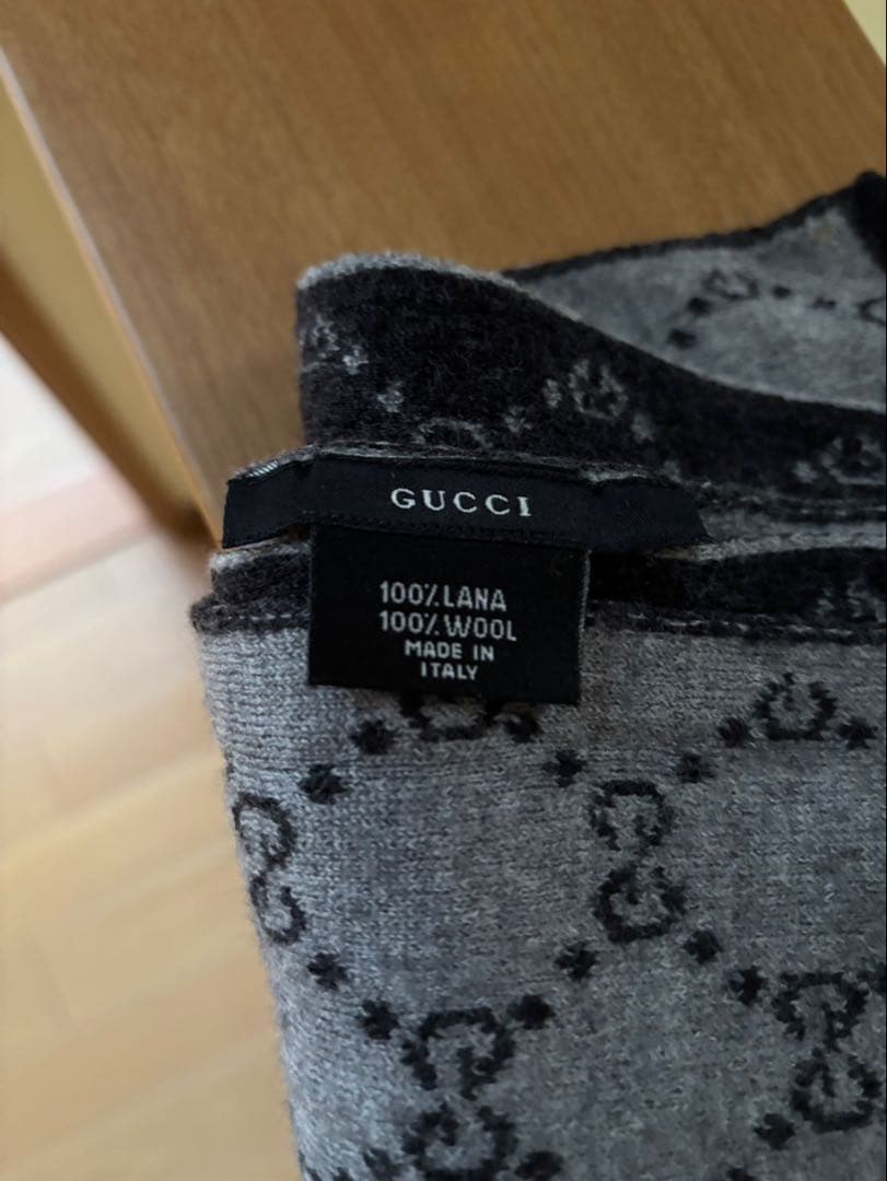 GUCCI マフラー　ウール