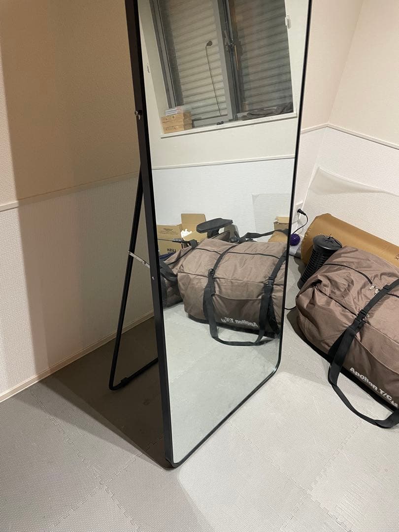 大型スタンドミラー シンプルデザイン