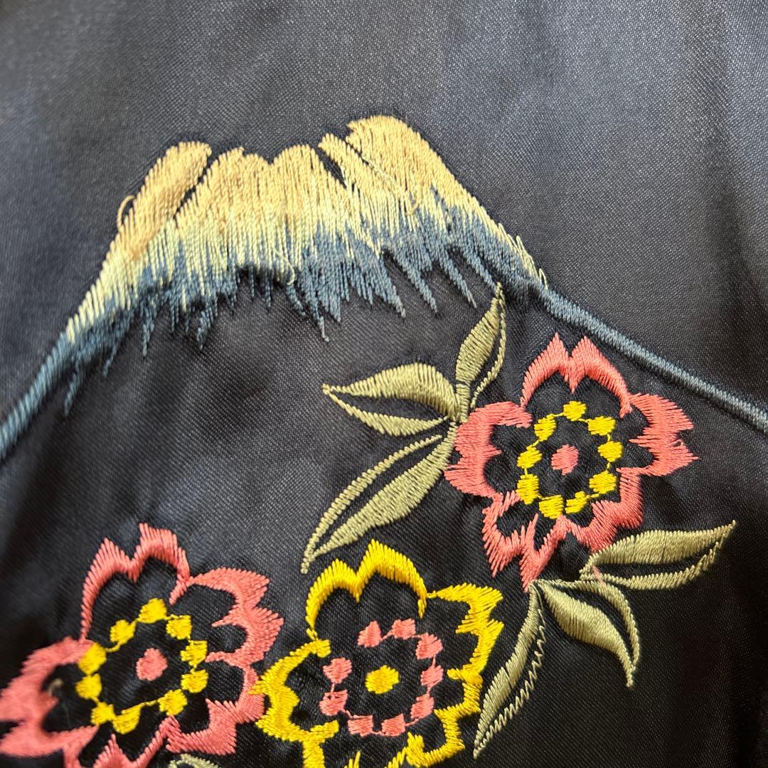 テーラー東洋　スカジャン スカル 鷹 刺繍 　ヴィンテージ　Lサイズ