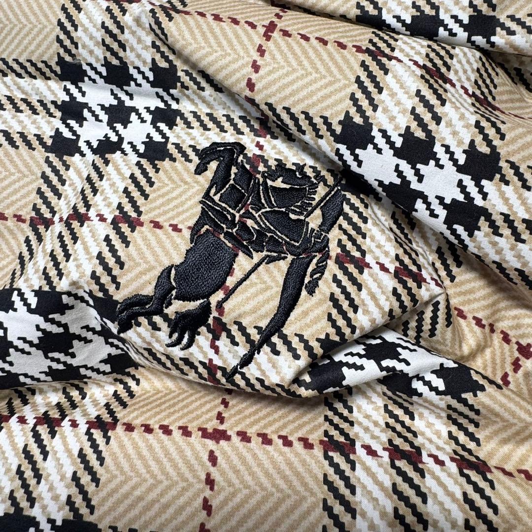 Burberry 羽毛肌掛けふとん　シングル