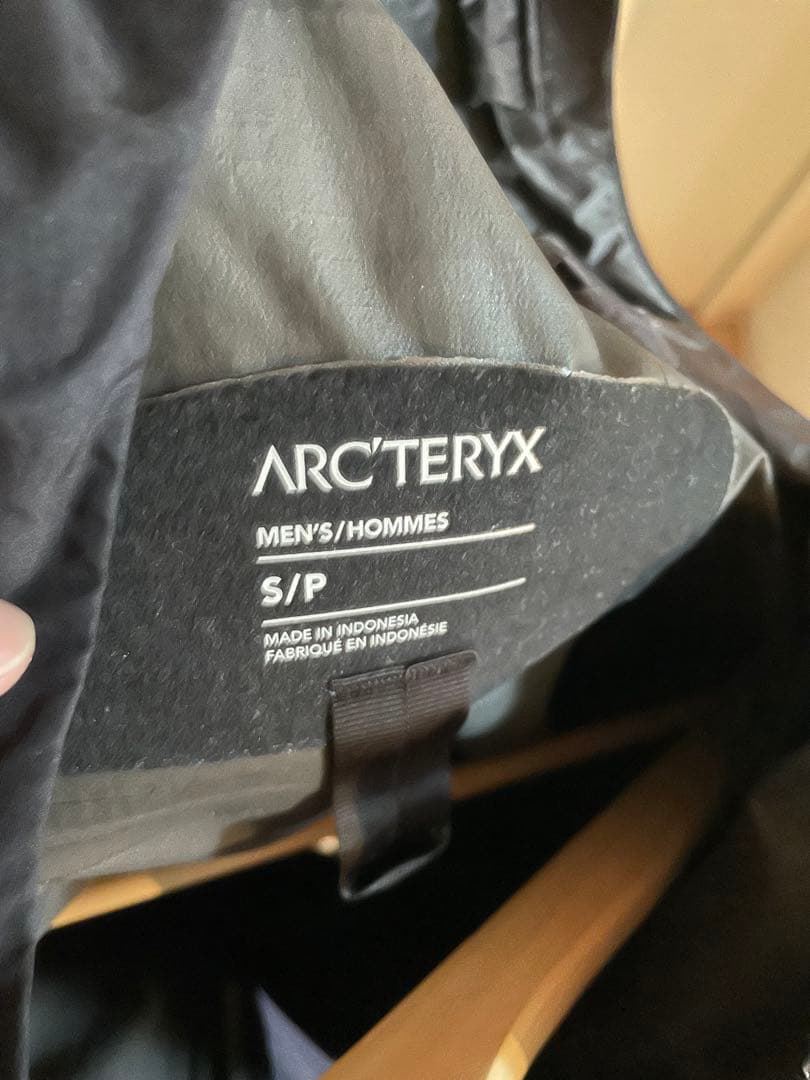 ARC'TERYX マウンテンパーカー 黒