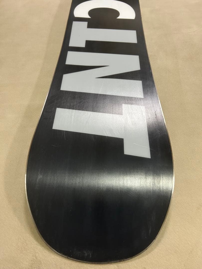 スノーボード　FNTC TNTC 143