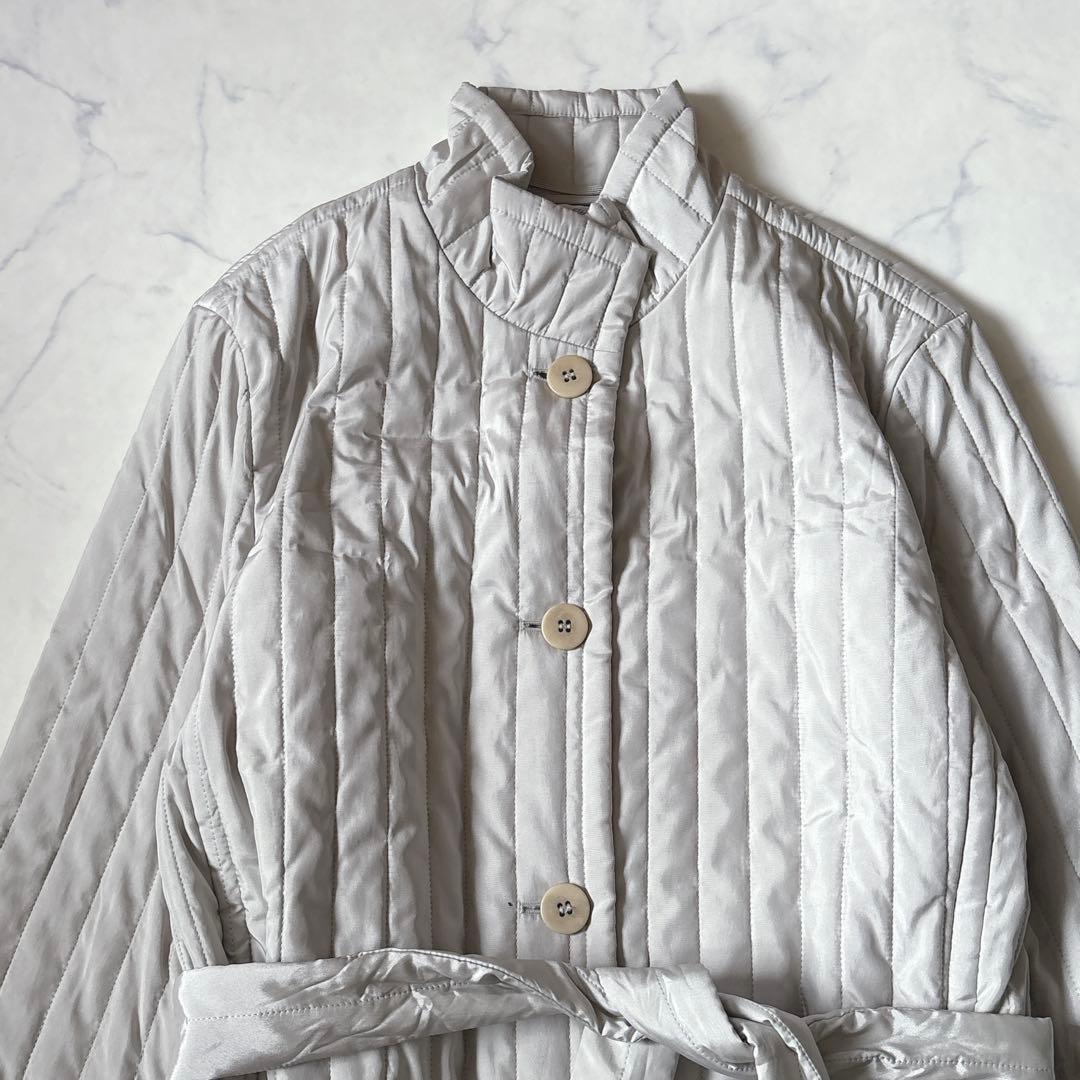 大きいサイズ最高級白タグ【Max Mara】ハイネックベルテット中綿コート　XL