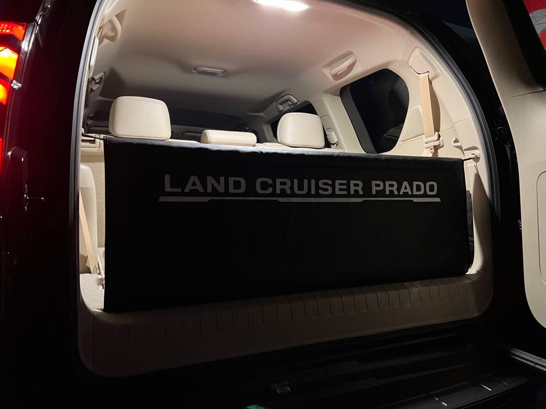 トヨタ純正 ランドクルーザープラド 150系 ラゲージプロテクター