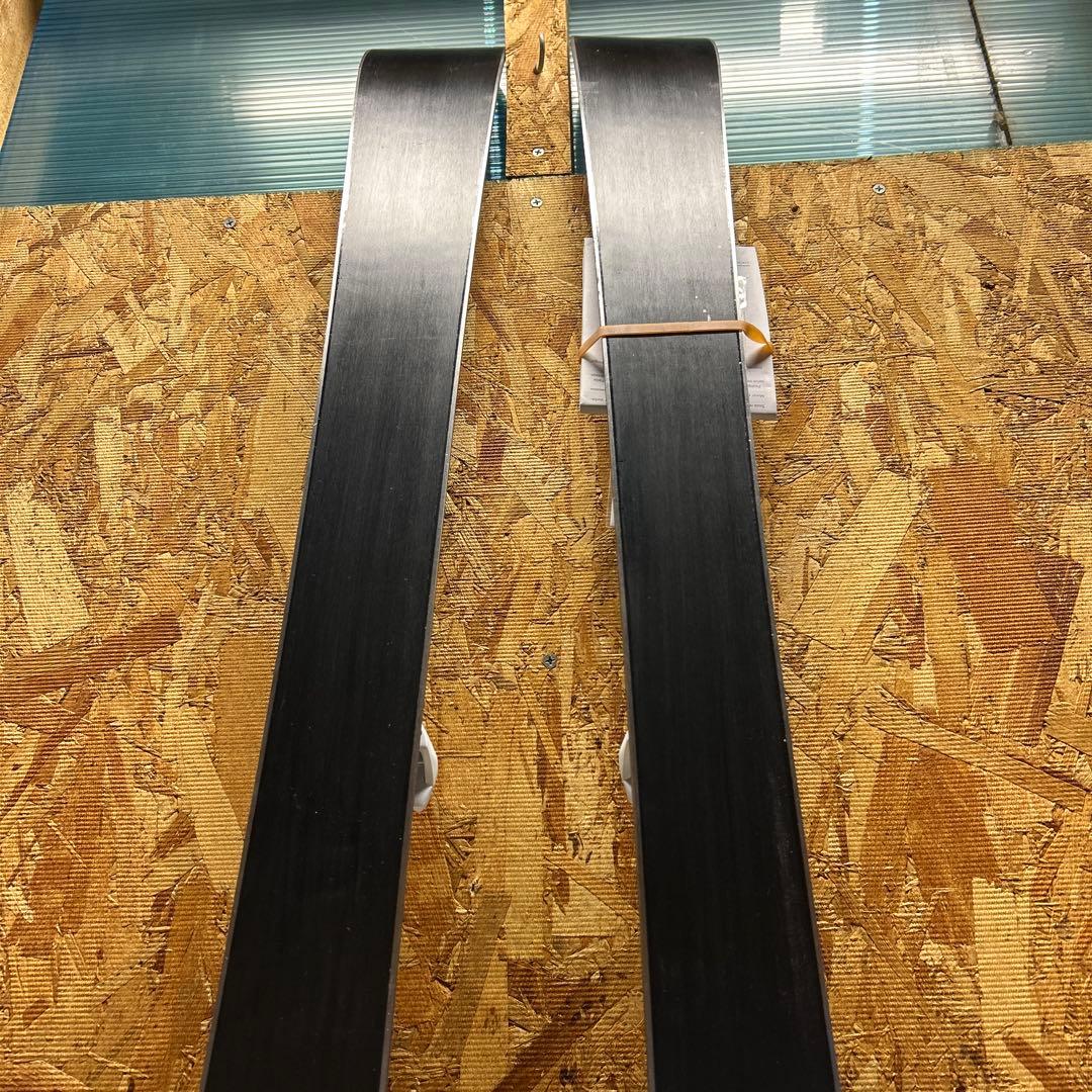 新品未使用 Hart Quest 138cmスキー板 ビンディング付き ジュニア