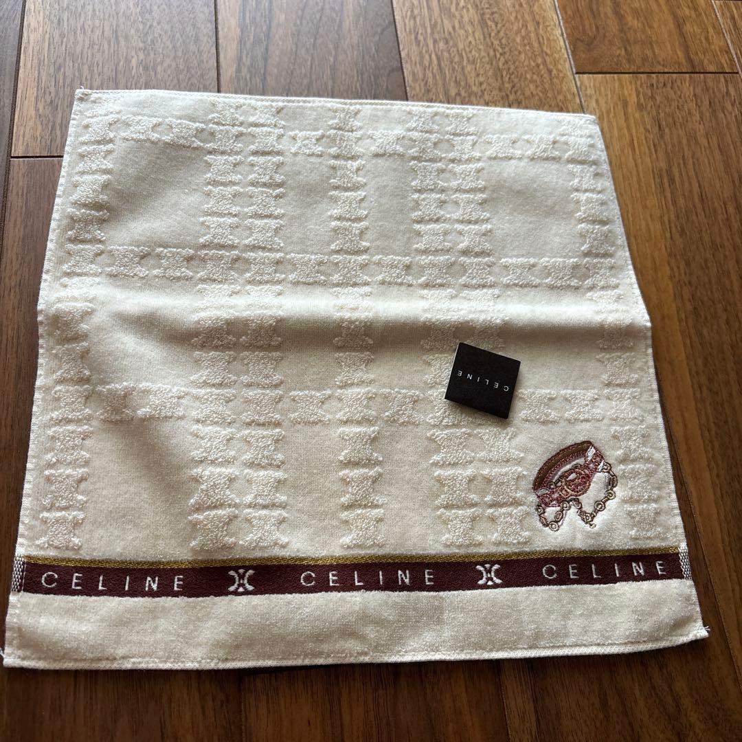 【nao】新品　セリーヌ　マカダム柄　ハンドタオル　タオルハンカチ　4枚
