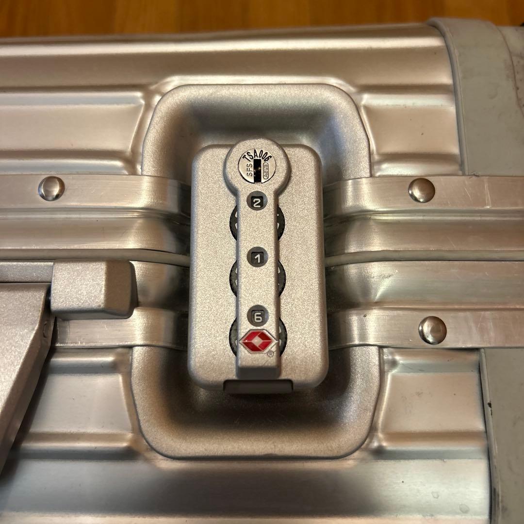 【RIMOWA 】リモワ　トパーズ4輪　32L 機内持込み可