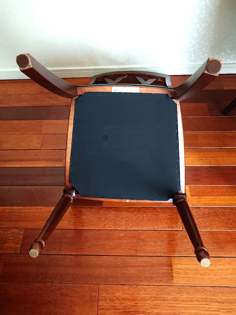 ダイニングチェア マルニ KENT-COURT 本革 疵多い たのメル便