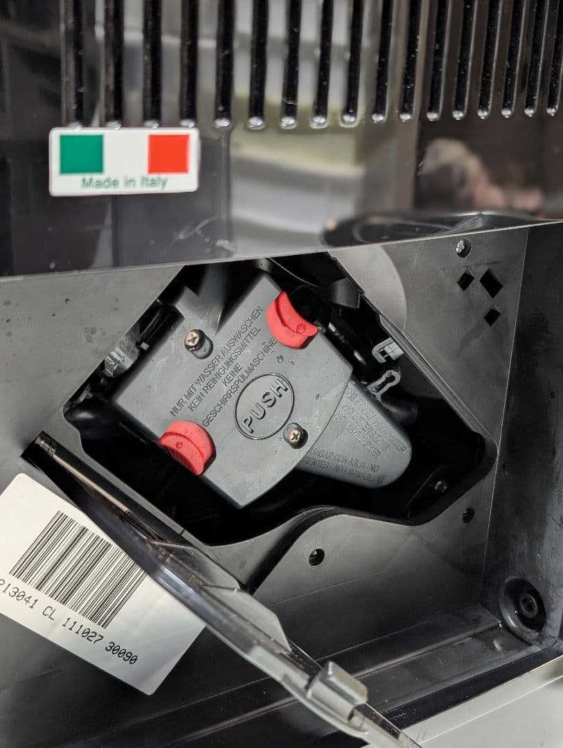 美品デロンギ　マグニフィカS ECAM22110B